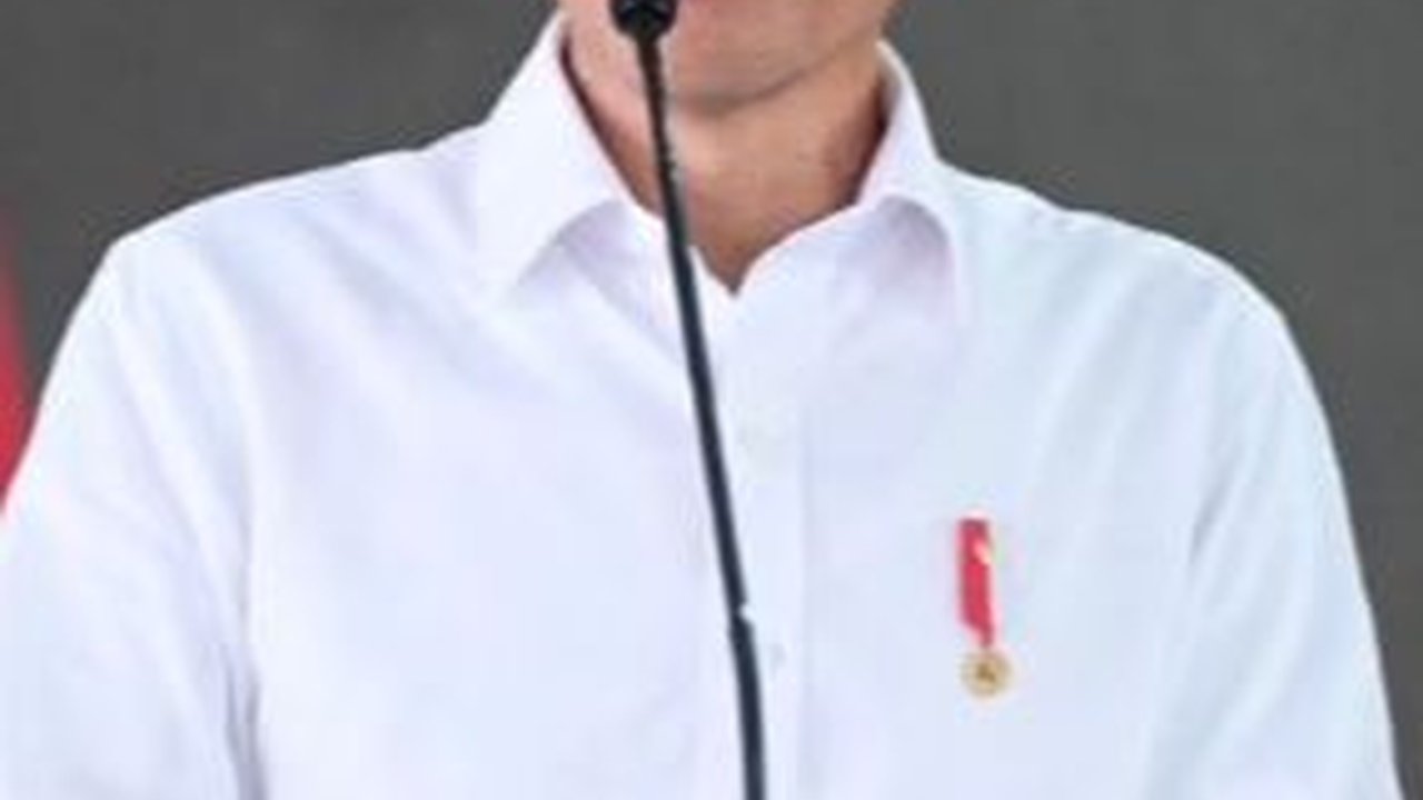 VIDEO: Ekspresi Jokowi Kala Ditanya Kehadiran H-2 HUT PDIP: Belum Dapat Undangan
