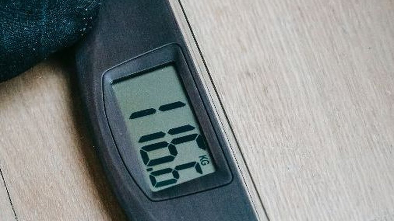 Nestapa Engky Pria Berbobot 200 Kg, Kini Alami Bengkak di Kaki & Harta Benda Habis Terjual Buat Berobat