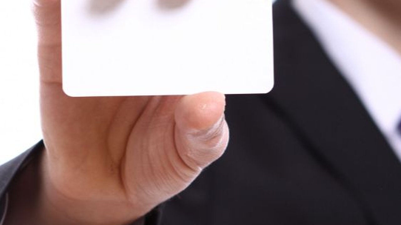 Ukuran ID Card yang Benar dan Berdasarkan Ukuran Name Tag