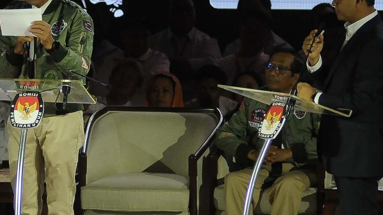VIDEO: Anies & Ganjar Desak Prabowo Buka Data Pertahanan, Jokowi: Tak Semua Bisa Dibuka Bak Toko Kelontong