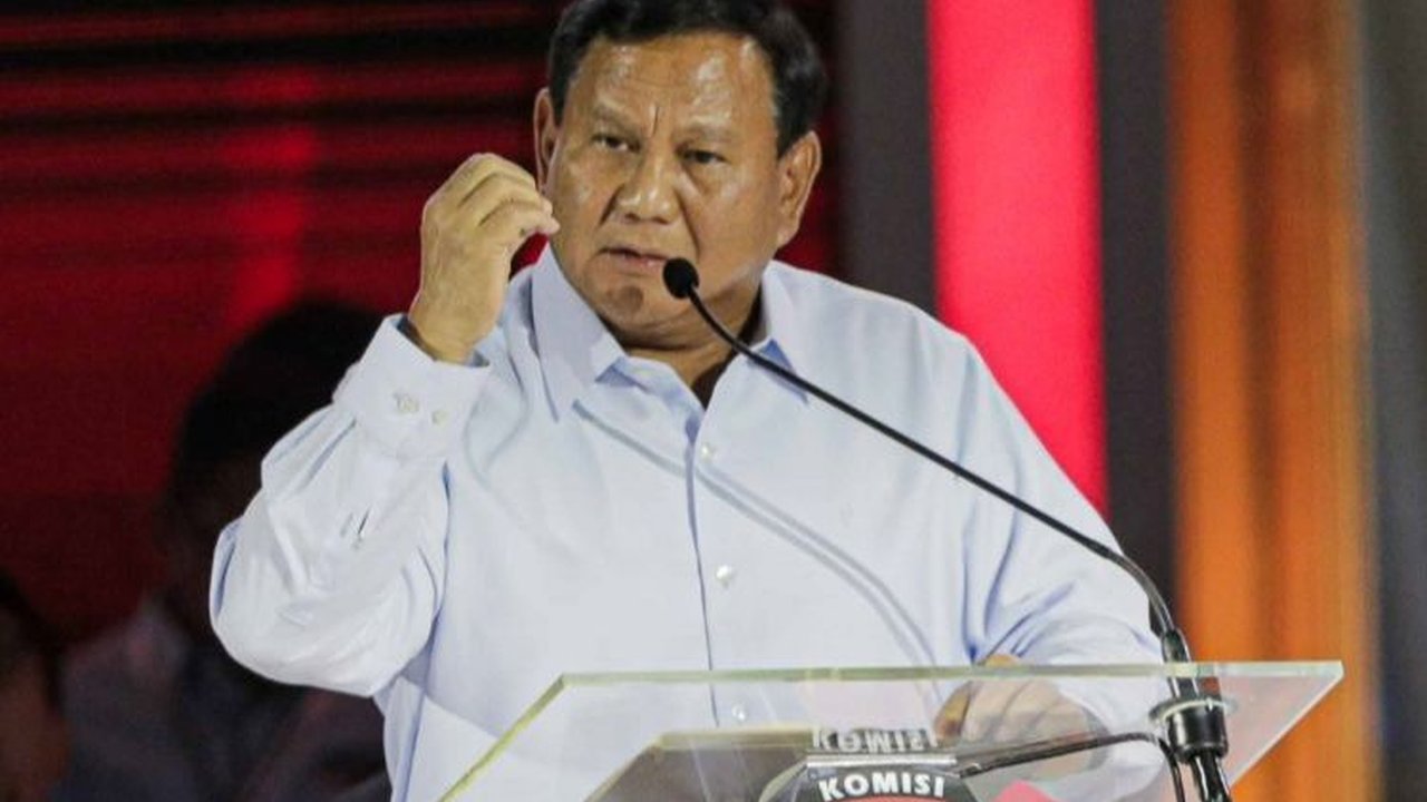 Prabowo Tenang Diserang Ganjar-Anies saat Debat Capres, Relawan Prediksi Suara Paslon 02 Capai 50%