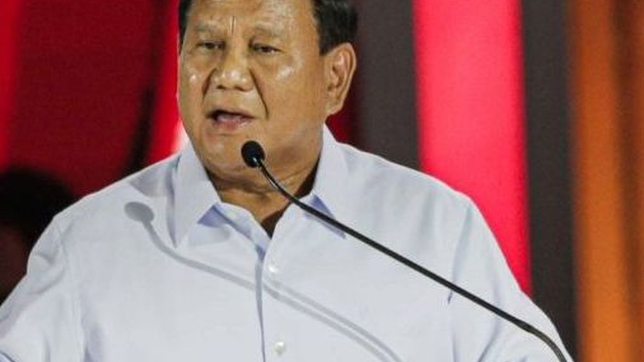 Gestur Prabowo saat Diserang Anies dan Ganjar Viral di Media Sosial