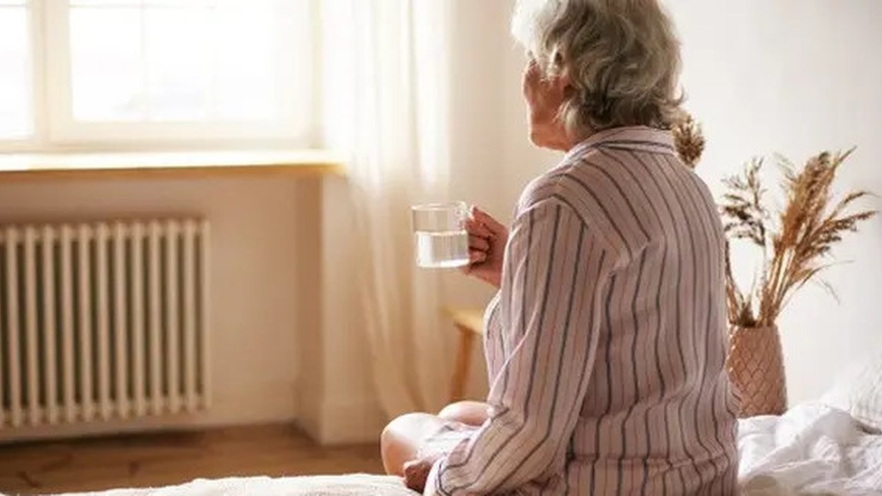 ilustrasi demensia (sumber: freepik)