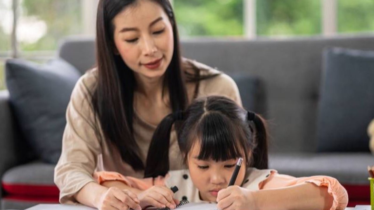 Tiap tahunnya jumlah angka pernikahan di Indonesia terus menurun.