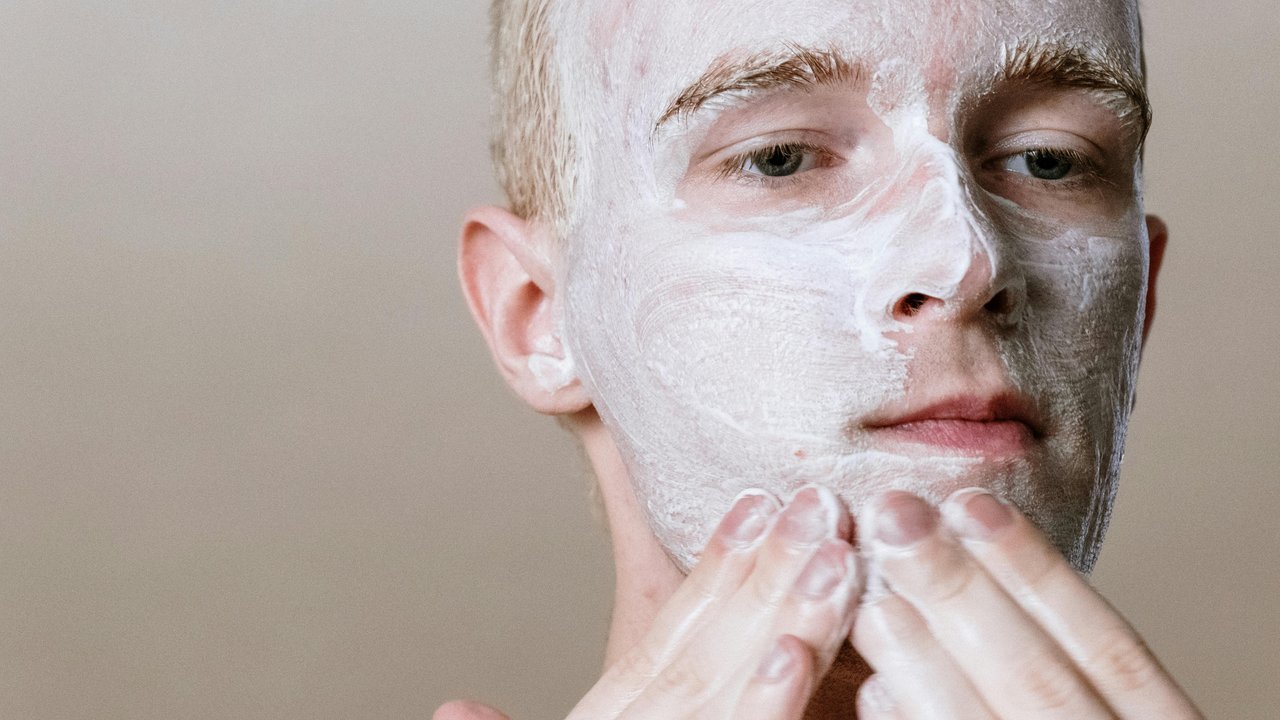 Cara Merawat Kulit Berjerawat agar Tetap Sehat dan Bersih