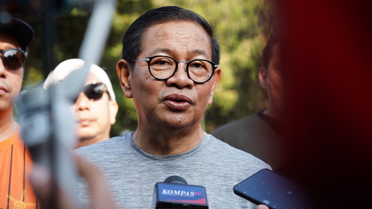 Pramono Anung di GBK