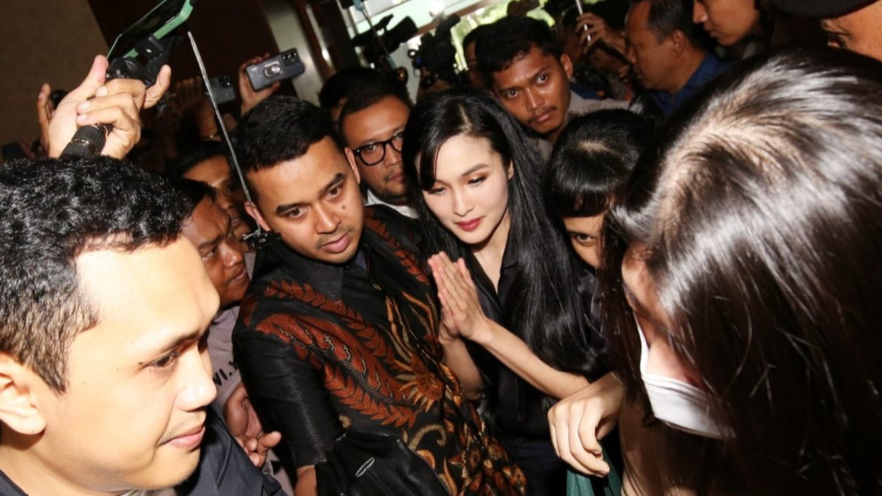 Momen Hakim Salah Panggil Sandra Dewi jadi Dewi Sandra: Maaf Sering Terbalik, Nama Istri Saya Sama