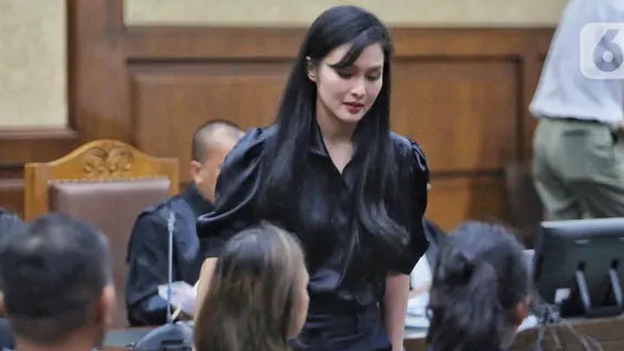 Selain itu, terdapat pula beberapa pihak lain yang diuntungkan dari kasus korupsi timah sehingga merugikan keuangan negara sebesar Rp300 triliun. (Liputan6.com/Angga Yuniar)