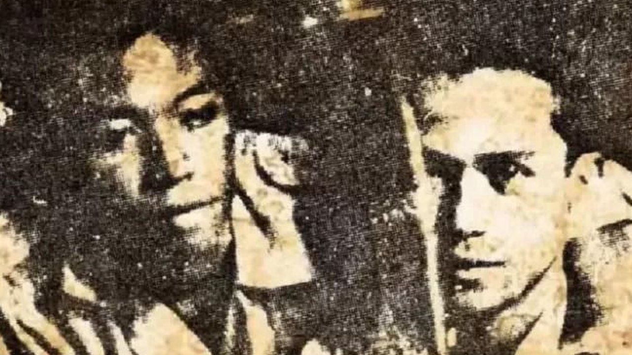Panglima Legiun Penggempur Timur Pane (kanan) bersama Letnan II Karyono Yudha. Sumber: Repro buku Bedjo: Harimau Sumatra Dalam Perang Kemerdekaan karya Edisaputra
