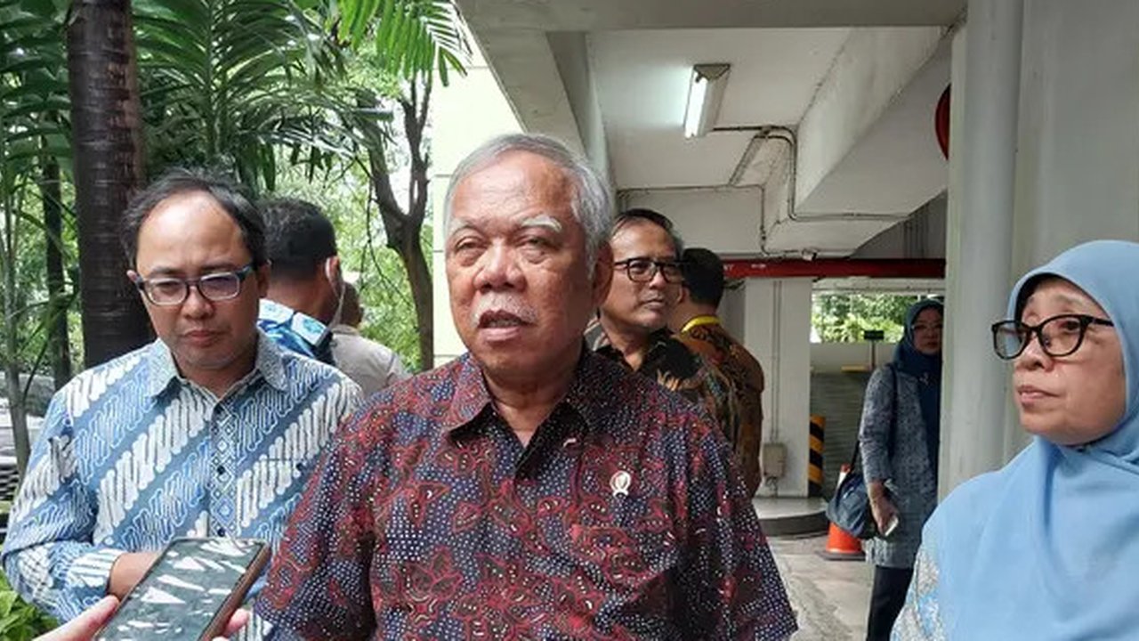 Menteri Pekerjaan Umum dan Perumahan Rakyat (PUPR) Basuki Hadimuljono di Kantor Kementerian PUPR, Sabtu (9/3/2024).