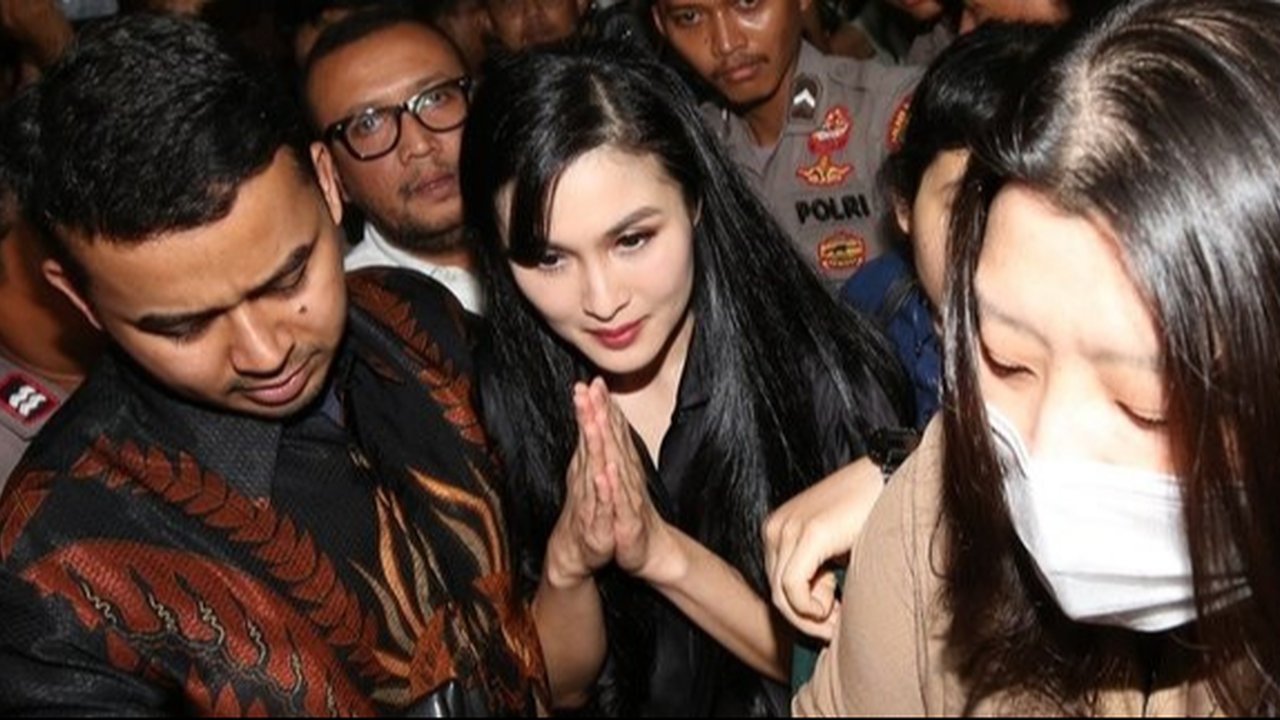 Jawab Soal Punya Pesawat Pribadi dalam Sidang Kasus Korupsi Timah, Sandra Dewi: Itu Gosip!