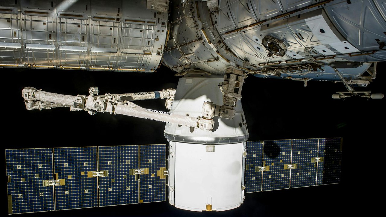 Membuang Bangkai Stasiun Ruang Angkasa di Laut Sama Saja “Bunuh Diri’