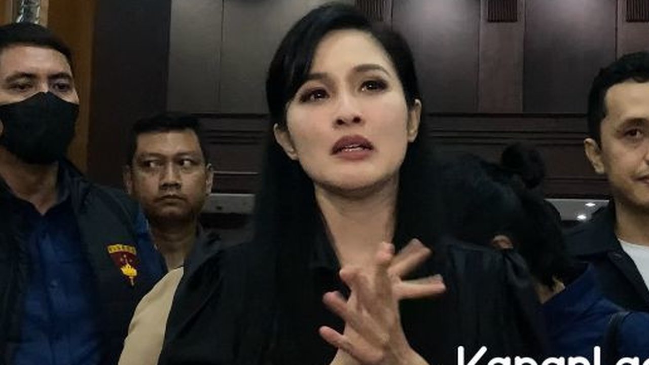 sandra dewi