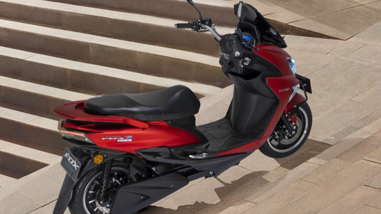Honda meluncurkan dua motor listrik baru, ICON e: dan CUV e:, dengan teknologi canggih, fitur kenyamanan, serta performa ramah lingkungan.
