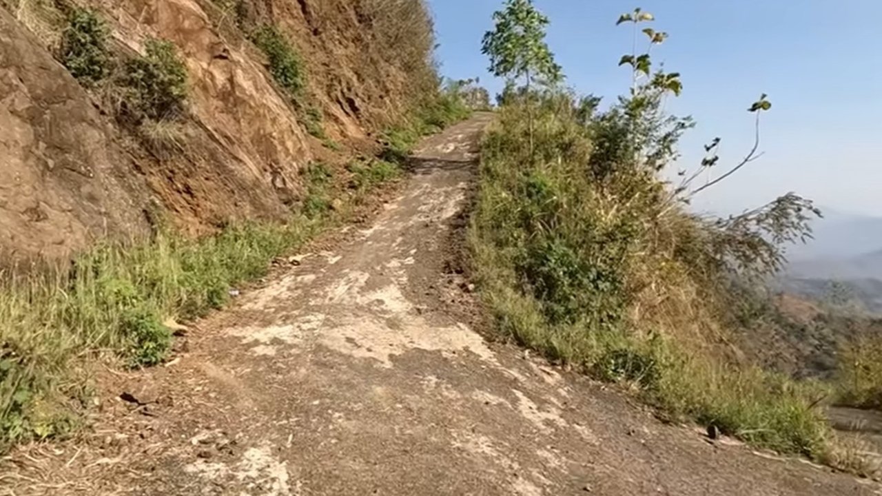 Jalur Ekstrem Pacitan Ponorogo yang sempat Viral