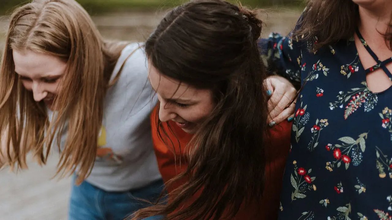 75 Quotes Lucu Penuh Pesan Positif, Bagikan ke Sosial Media