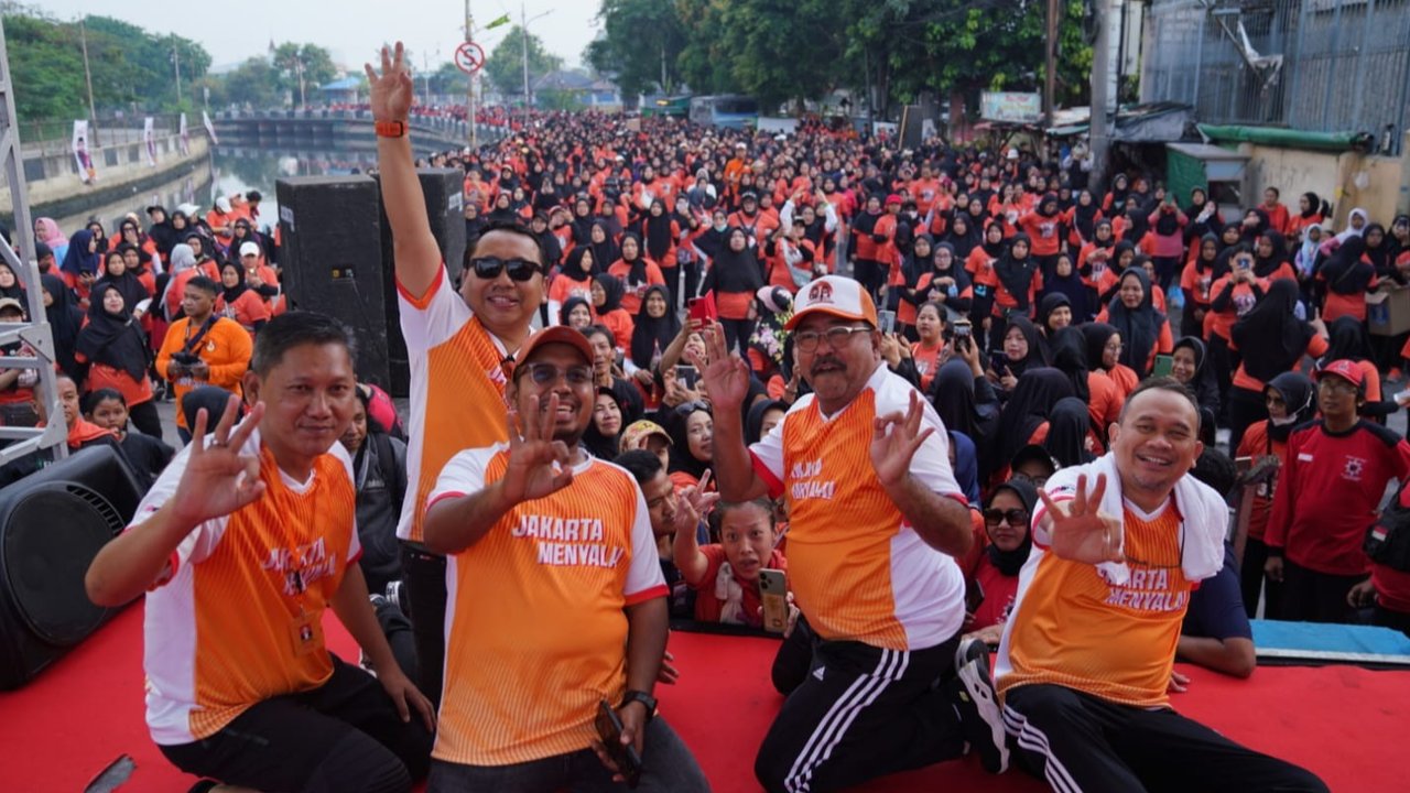 Senam Bersama dengan Bang Doel