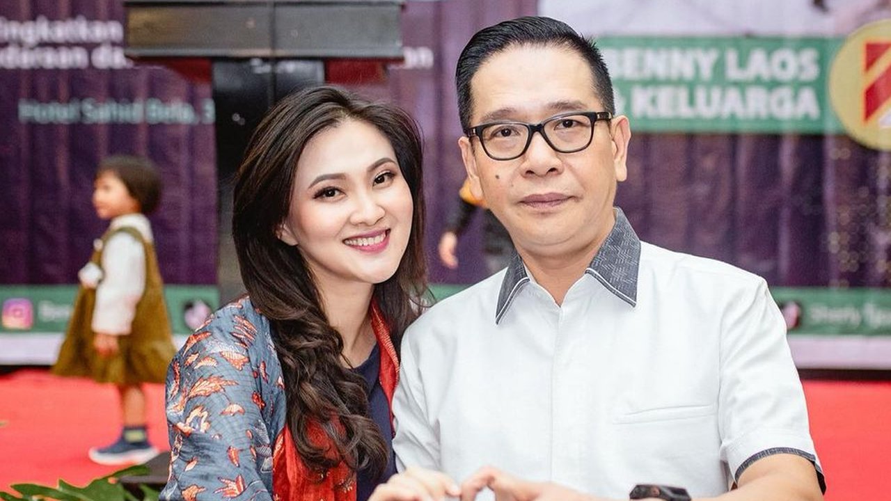 Benny Laos dan istrinya