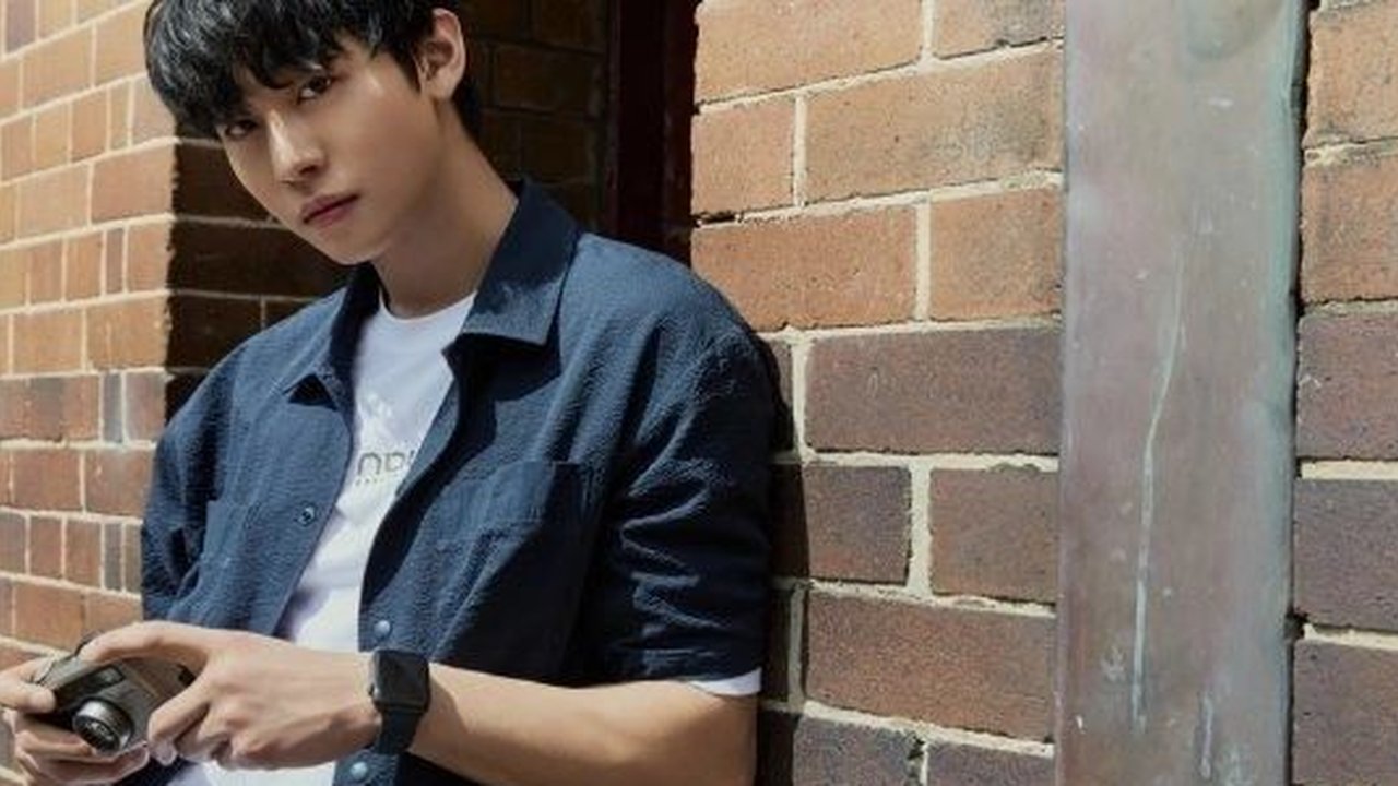 Ahn Hyo Seop.