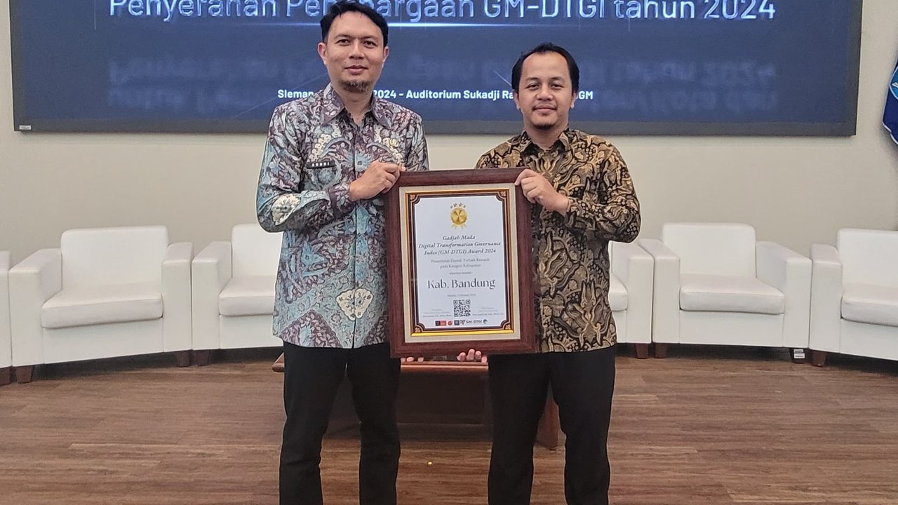 Pemkab Bandung Raih Penghargaan Pemerintah Daerah Terbaik