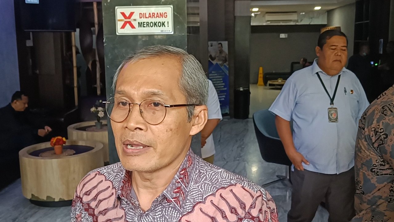 Alex Marwata di Polda Metro