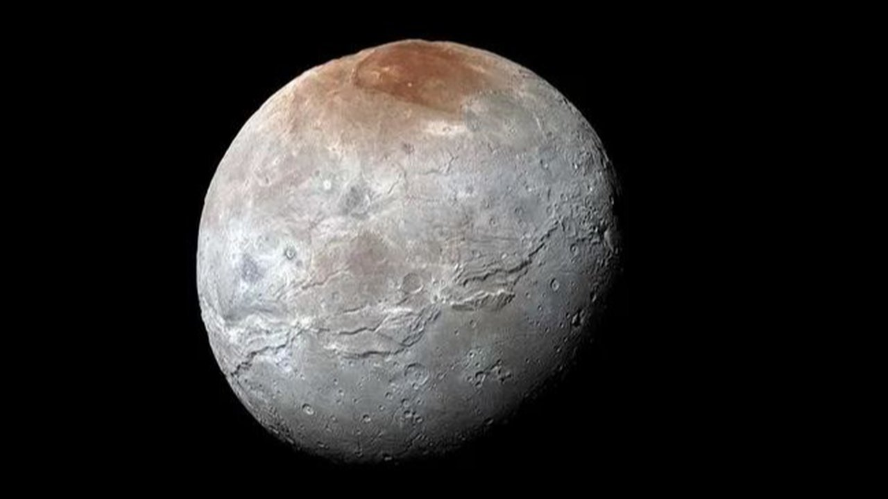 Charon, bulan di Planet Pluto