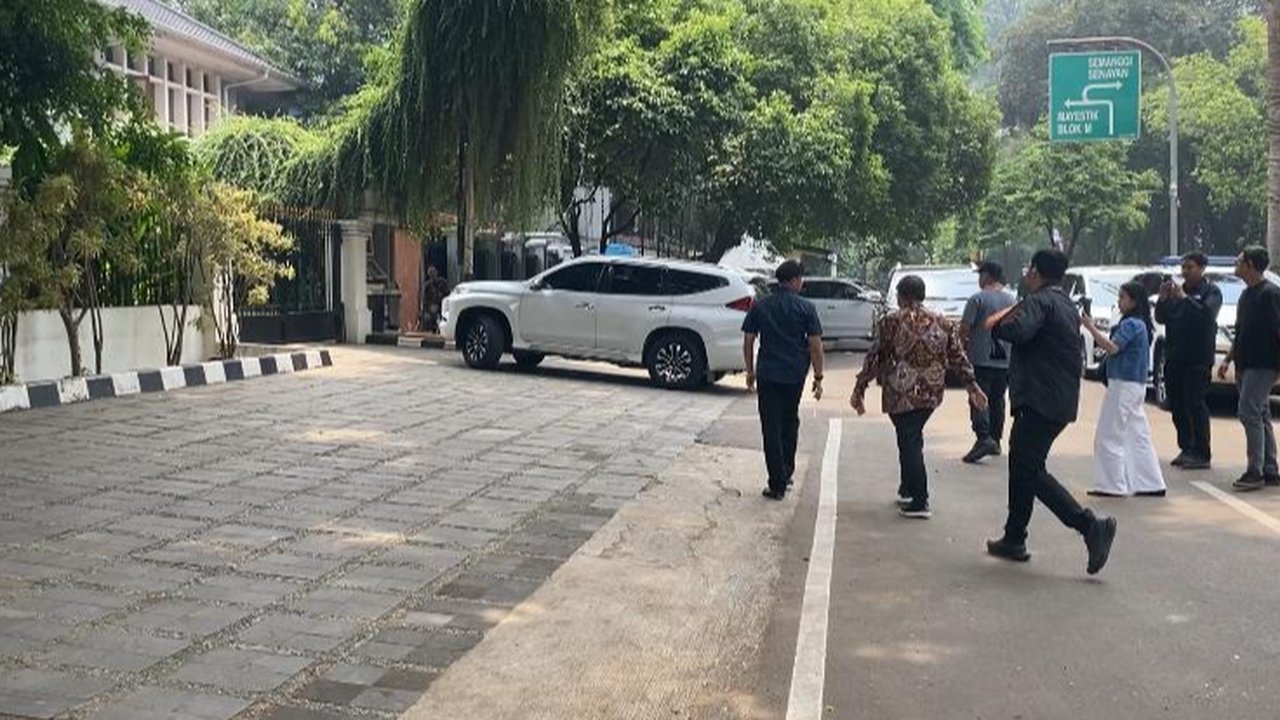 Pramono Kunjungi Warga Pademangan Barat