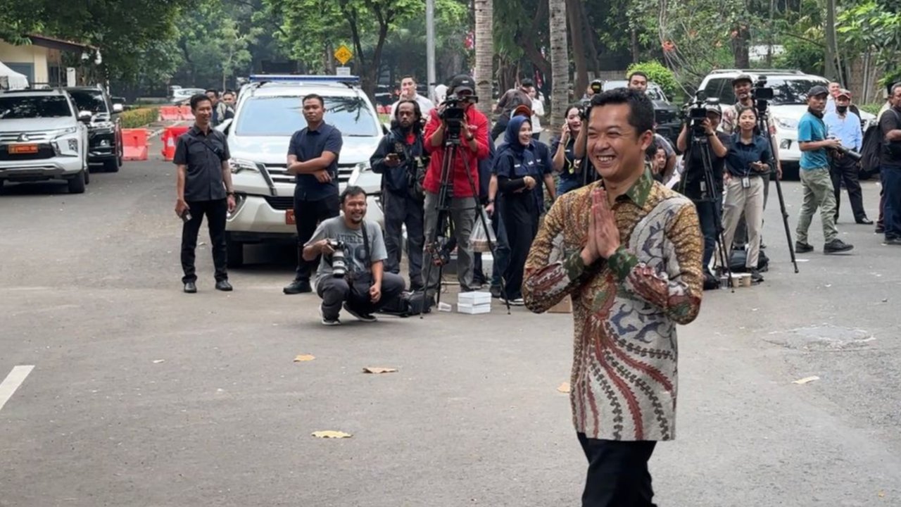 Dua Kali Beri Kode Smash, Taufik Hidayat Diminta Prabowo Genjot Prestasi Olahraga Indonesia