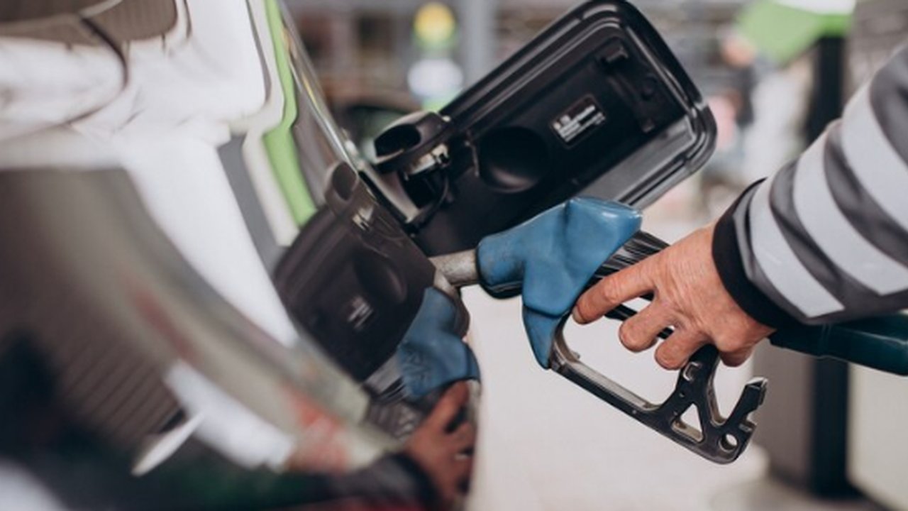 PT Pertamina Patra Niaga memastikan Bahan Bakar Minyak (BBM) jenis Pertalite tersedia di 97 persen dari total SPBU Pertamina di Indonesia. (Foto: Pertamina)