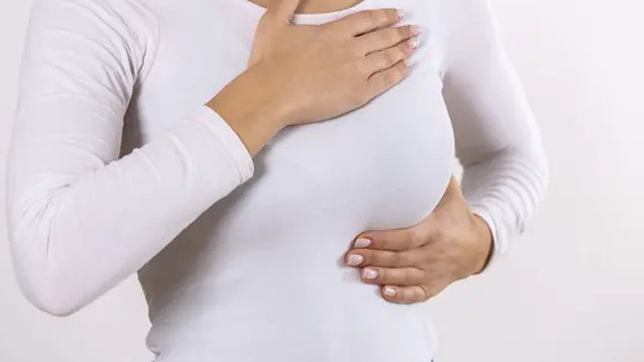 3 Manfaat Memijat dan Meremas Payudara serta Tekniknya. Foto: Freepik