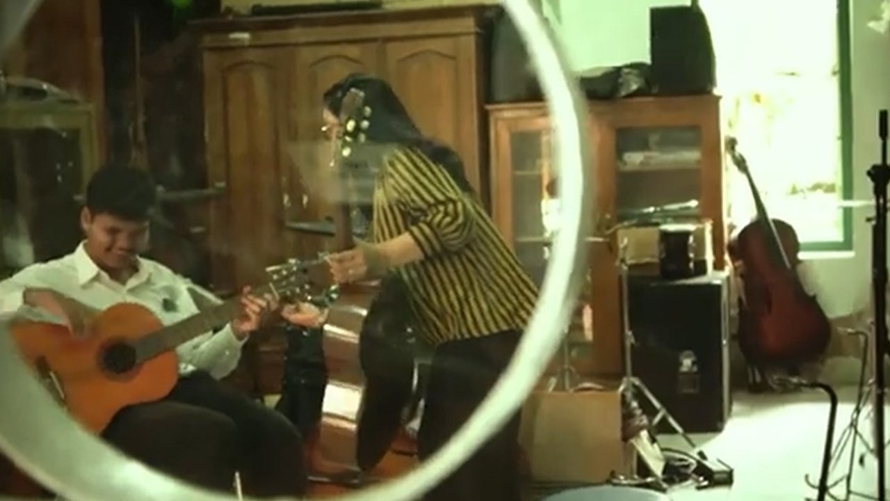 Kisah guru musik di Solo bina siswa berkebutuhan khusus