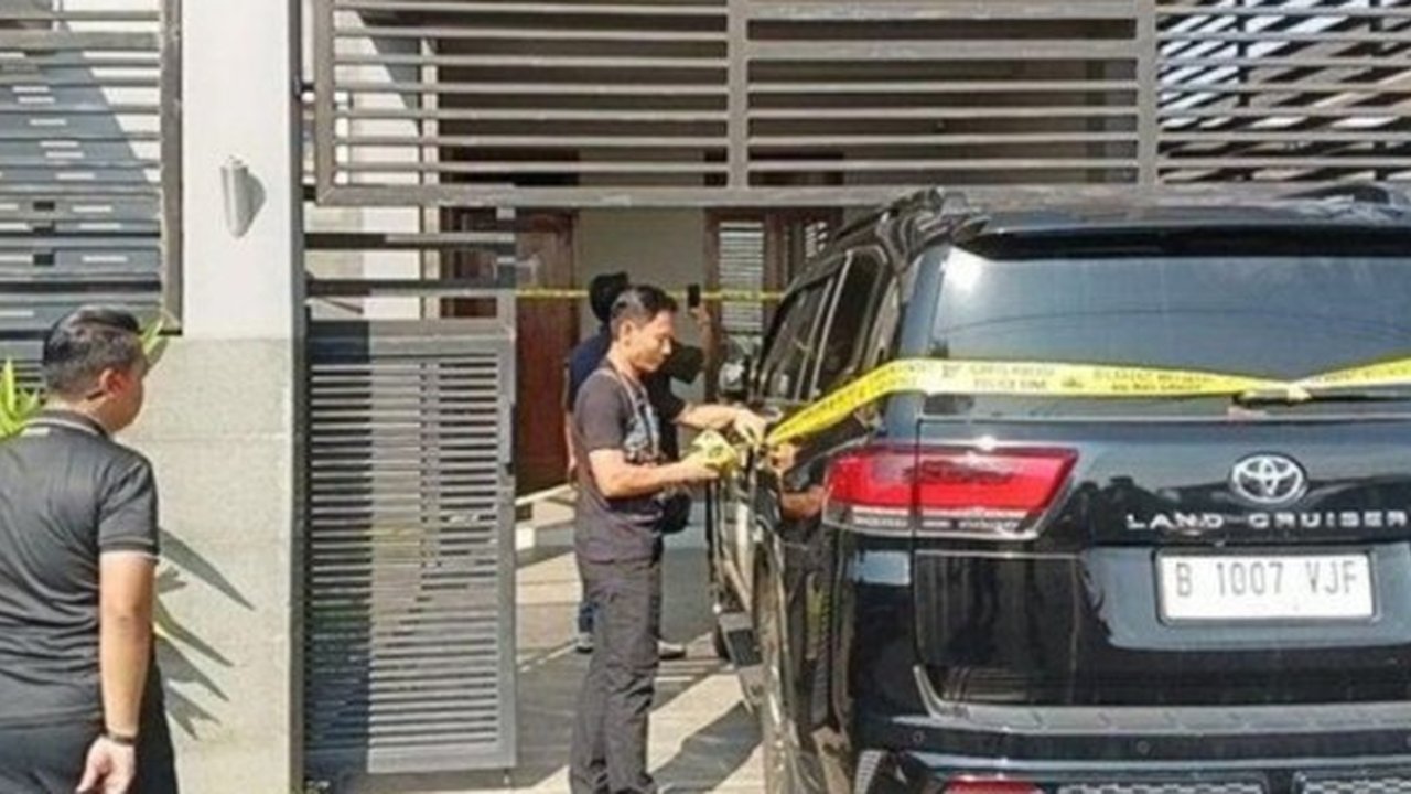 Rumah bos tambang batu bara ilegal