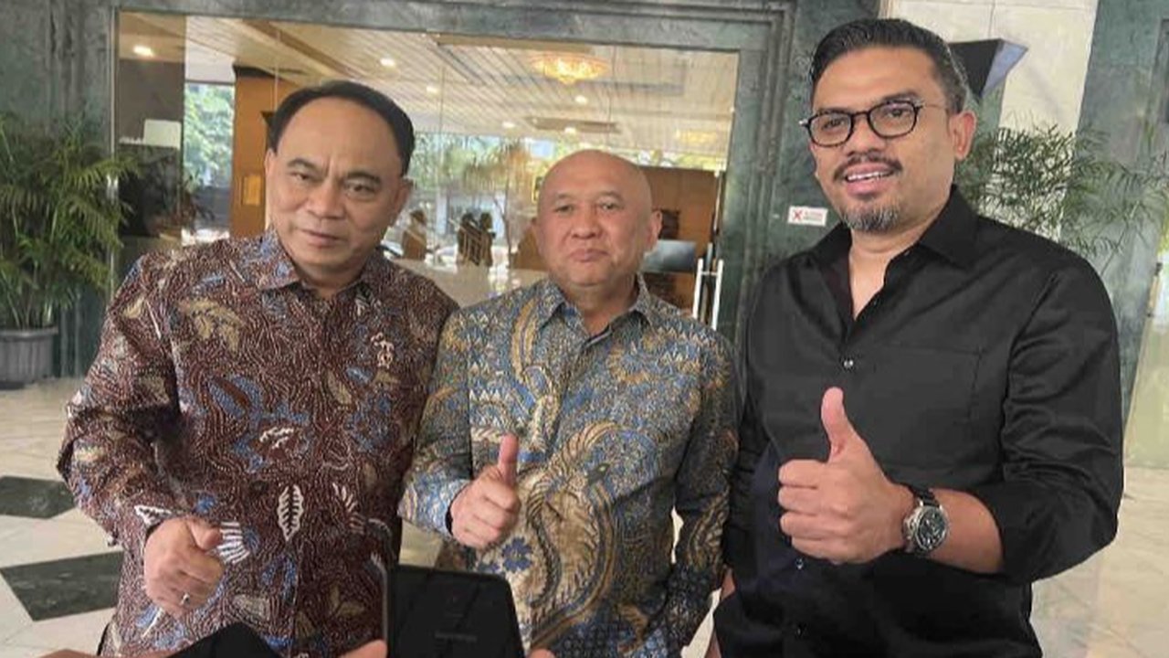 Budi Arie dan Maman Abdurrahman Temui Teten Masduki di Kantor Kemenkop UKM