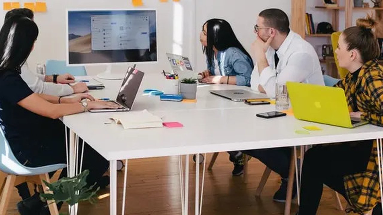 Ilustrasi Co-Working Space Credit: unsplash.com/You