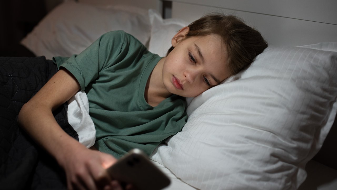 Cara Mengatasi Anak yang Susah Tidur Malam