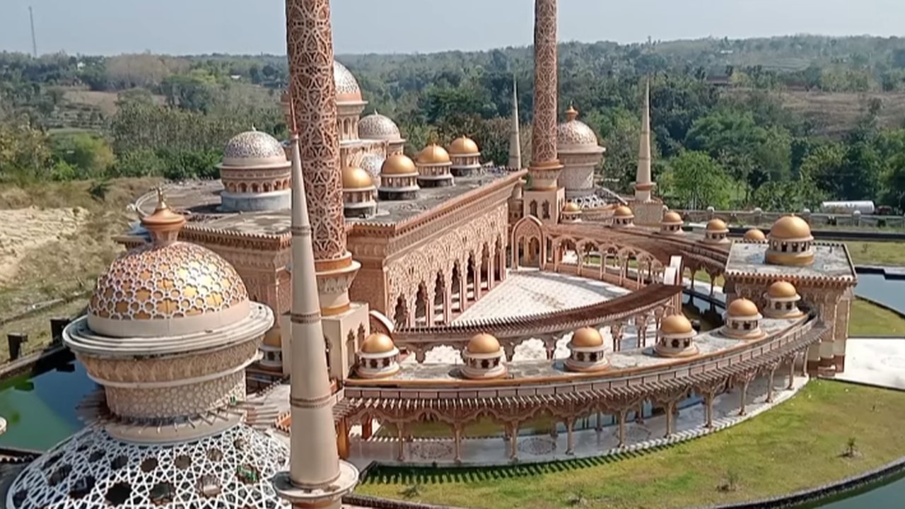 Masjid Megah
