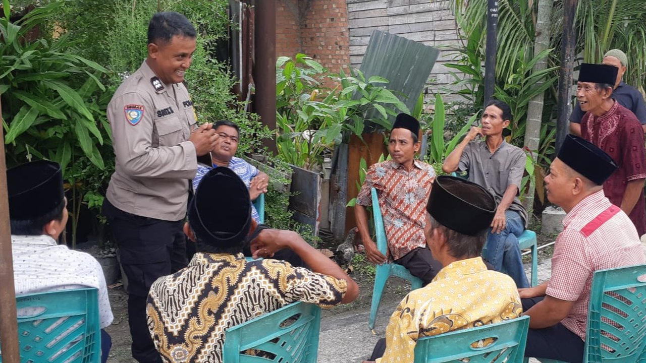 Bhabinkamtibmas Aiptu Sigit Kurniawan