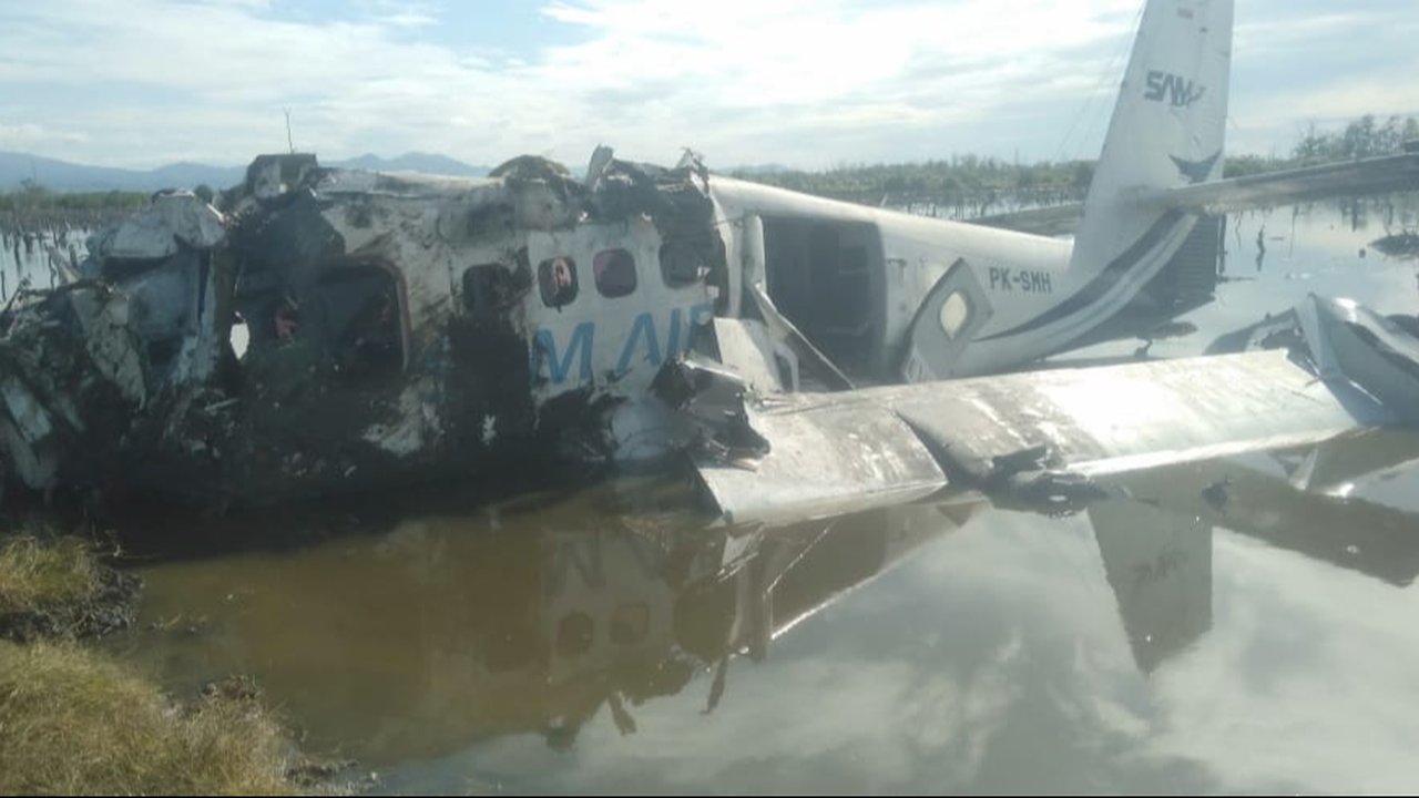 Pesawat SAM Air Jatuh