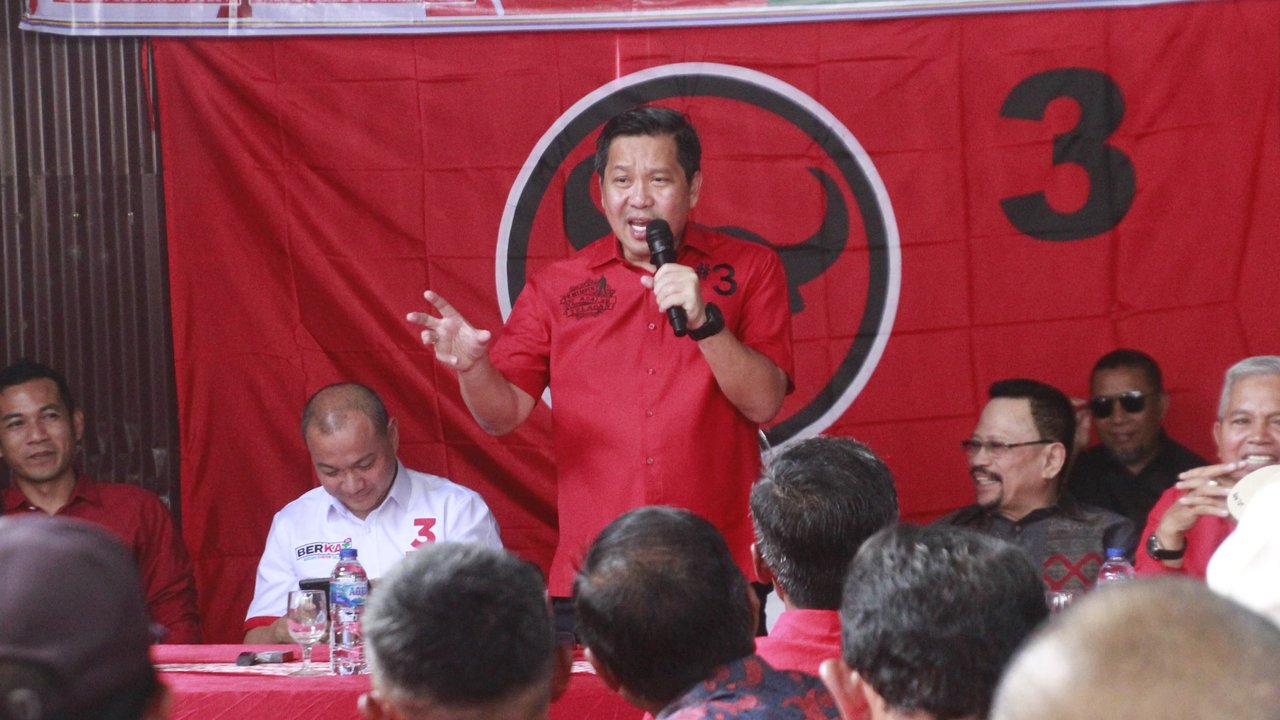 Steven Kandouw Hadiri Konsolidasi PDIP Bolmut