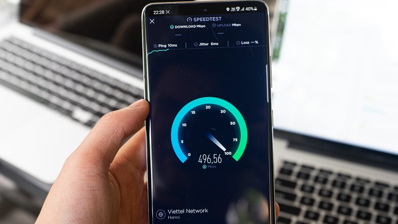 Membandingkan Internet Kabel dan Fiber: Mana yang Lebih Baik?