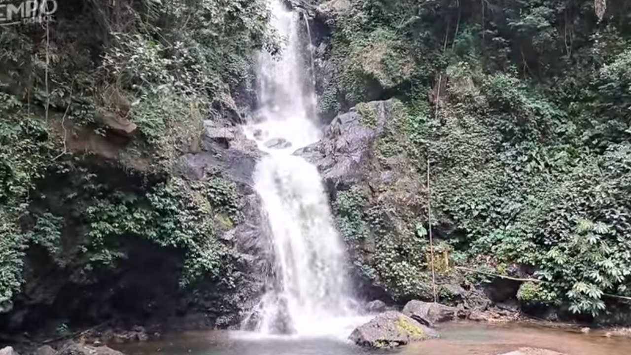 Air Terjun Sekar Langit