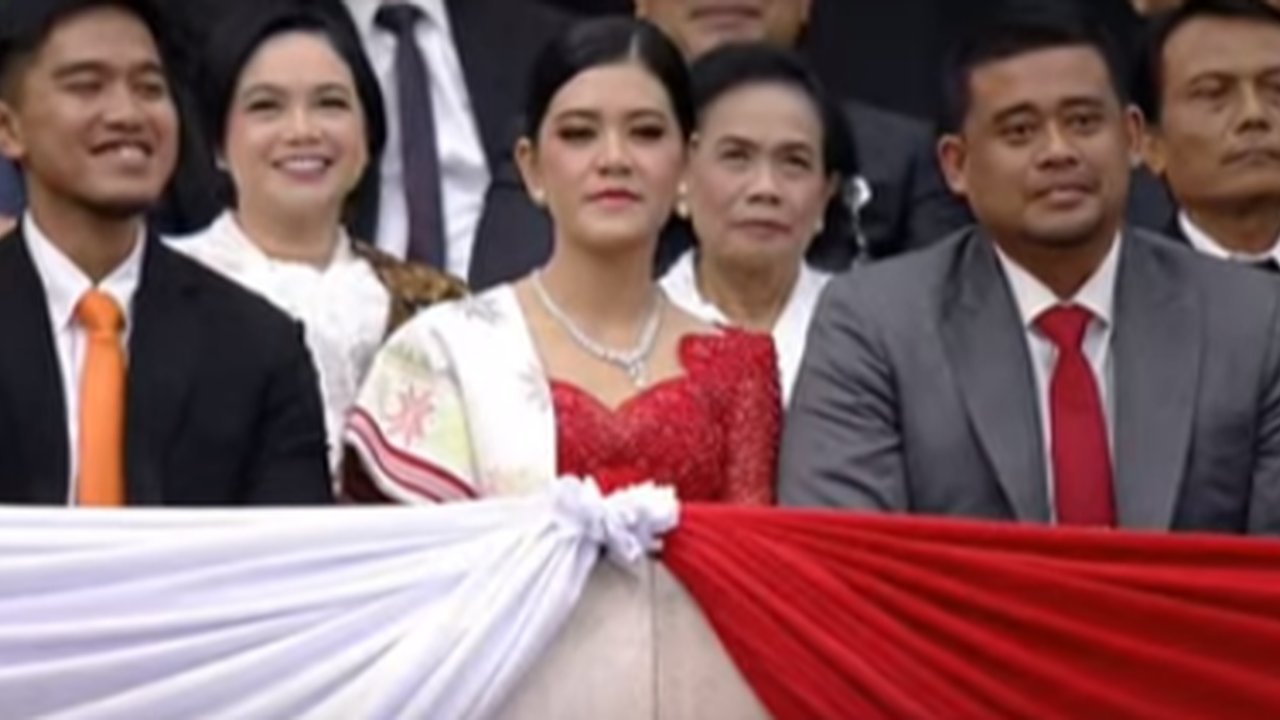 Kahiyang Ayu Tampil Cantik Duduk Bareng Suami & Kaesang Saksikan Pelantikan Prabowo-Gibran