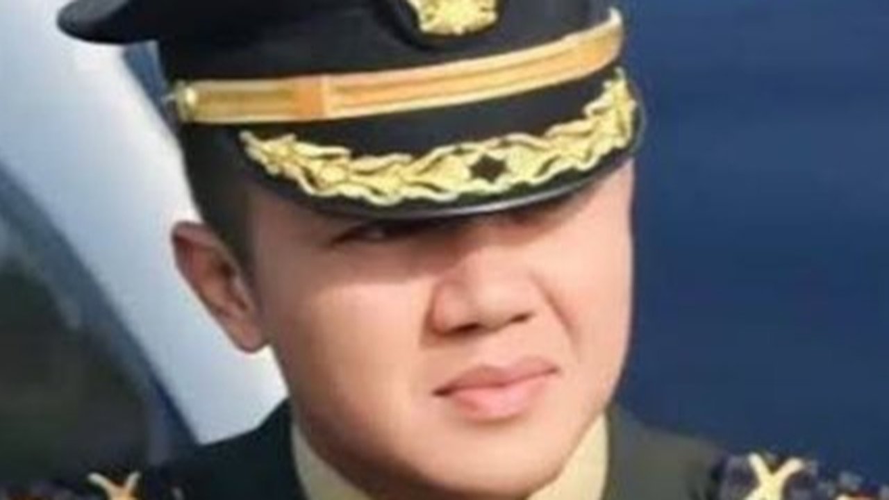 Mayor Teddy Indra Wijaya