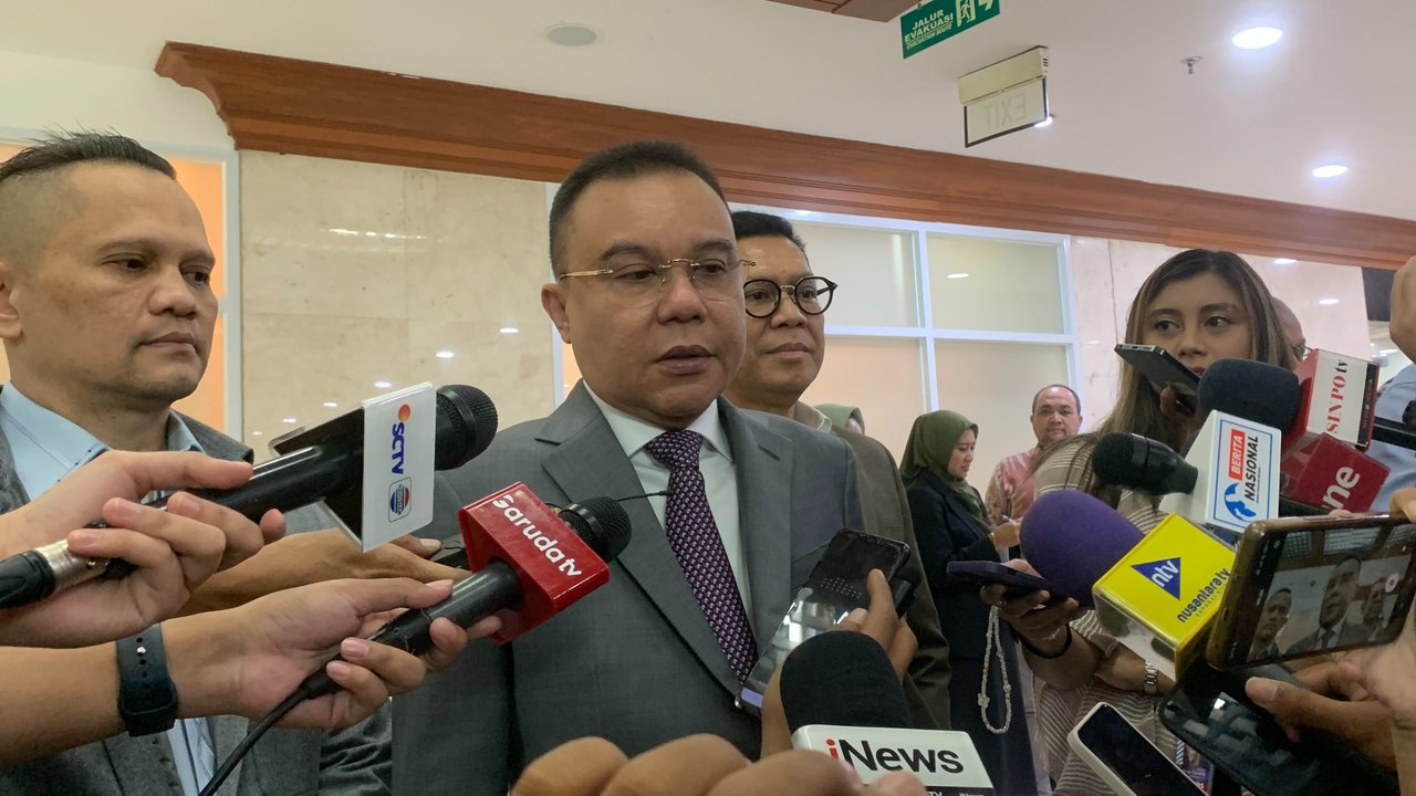 Wakil Ketua DPR Sufmi Dasco berbicara mengenai RUU Mahkamah Konstitusi (MK). (Liputan6.com/ Delvira Hutabarat)