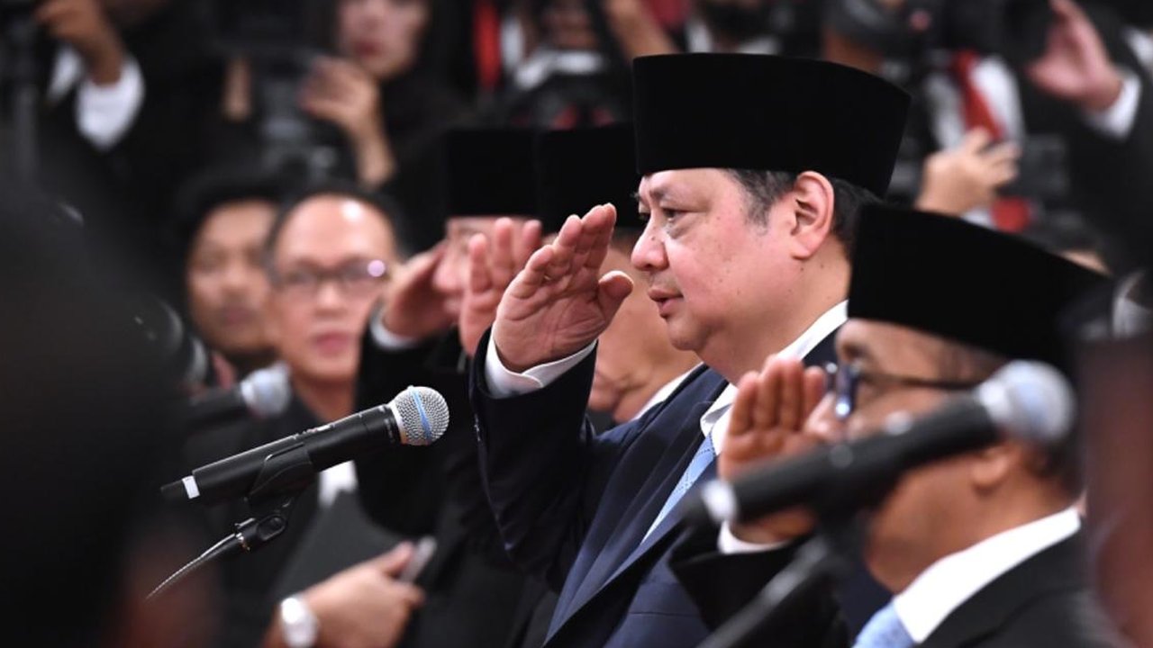 Analisis Ekonom Alasan Prabowo Pilih Airlangga Jadi Menko Perekonomian Lagi