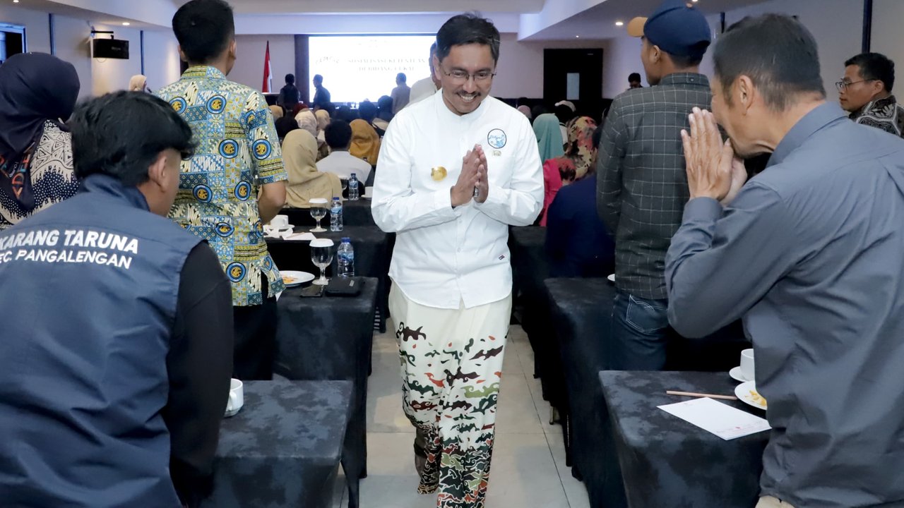 Pjs. Bupati Bandung Dikky Achmad Sidik