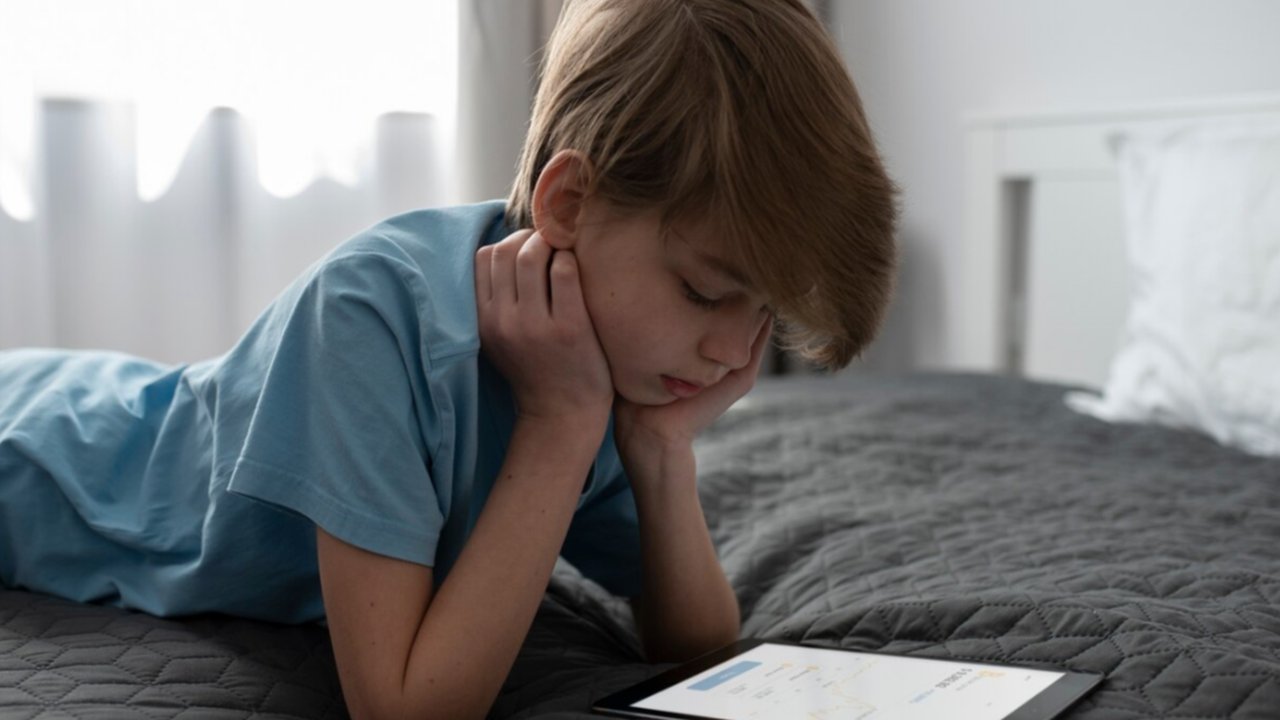Melindungi Generasi Digital: Cyberbullying dan Kesehatan Mental Anak-Anak