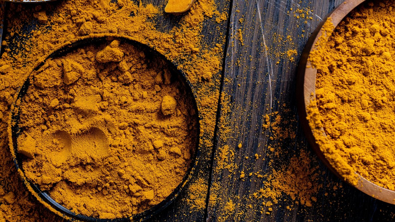 Manfaat Luar Biasa Kunyit, 5 Seduhan yang Mudah Dibuat di Rumah