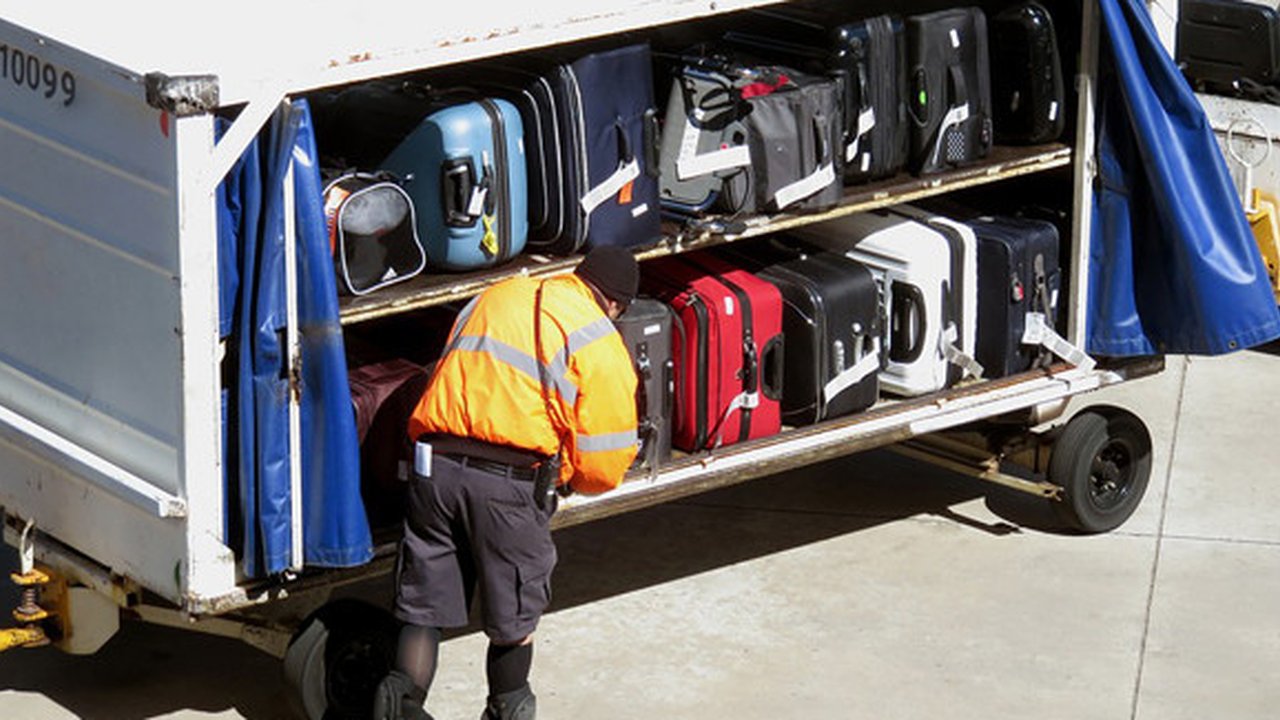 Ilustrasi Bagasi Pesawat (pixabay.com)