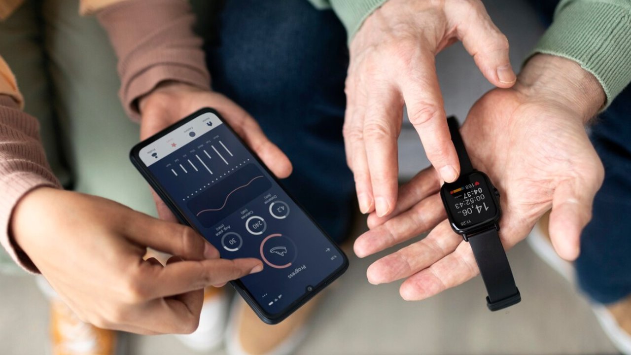 Teknologi Pintar untuk Jantung Sehat, Menjelajahi Peran Wearable Devices dalam Kesehatan Kardiovaskular